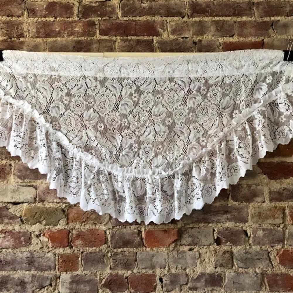 JC Penney Curtain Lace Valance Flower Ruffle 42x21